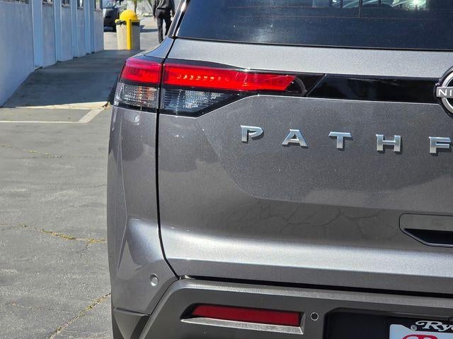 2024 Nissan Pathfinder S 2WD