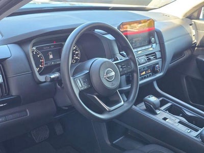 2024 Nissan Pathfinder S 2WD