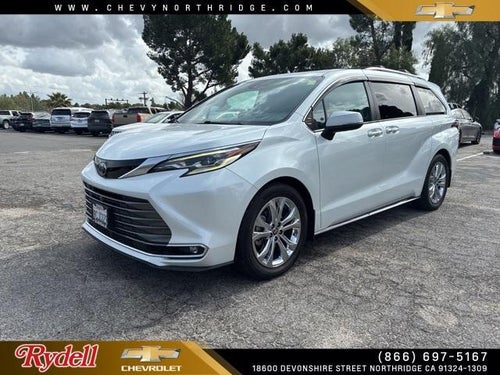 2022 Toyota Sienna Platinum FWD 7-Passenger (Natl)