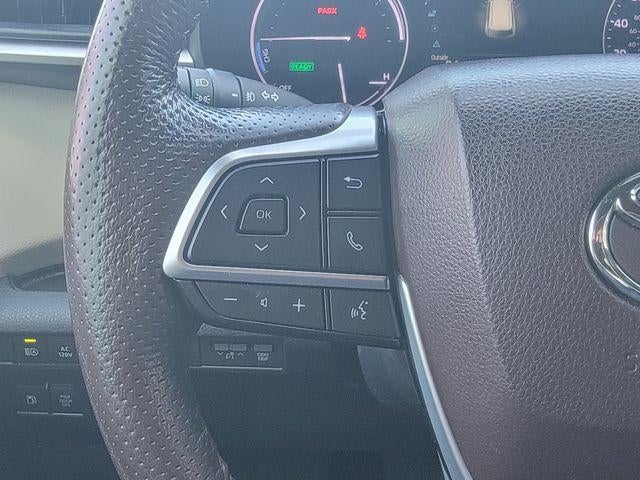 2022 Toyota Sienna Platinum FWD 7-Passenger (Natl)