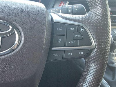 2022 Toyota Sienna Platinum FWD 7-Passenger (Natl)