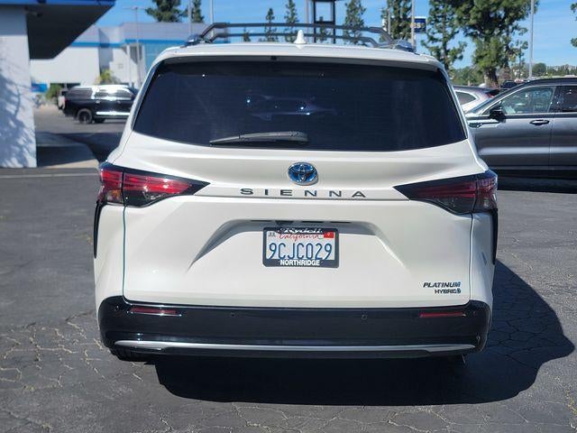 2022 Toyota Sienna Platinum FWD 7-Passenger (Natl)