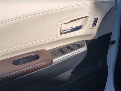 2022 Toyota Sienna Platinum FWD 7-Passenger (Natl)