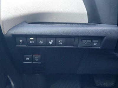 2022 Toyota Sienna Platinum FWD 7-Passenger (Natl)