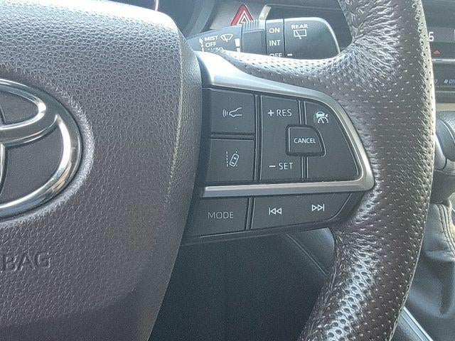 2022 Toyota Sienna Platinum FWD 7-Passenger (Natl)