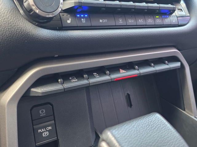 2024 Toyota Tundra 4WD Limited CrewMax 5.5' Bed (Natl)