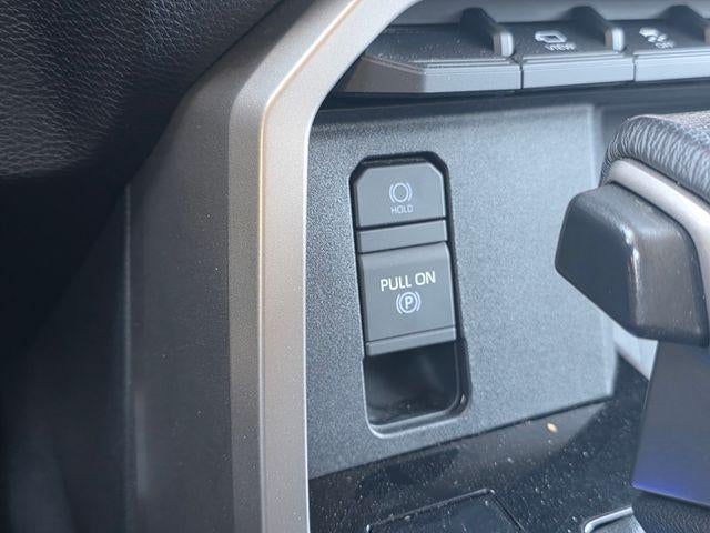2024 Toyota Tundra 4WD Limited CrewMax 5.5' Bed (Natl)