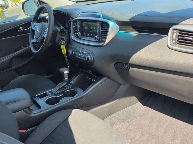 2020 Kia Sorento Base
