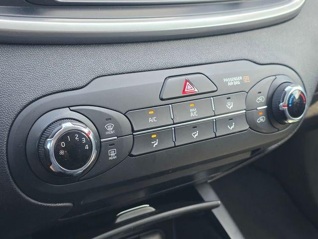 2020 Kia Sorento Base