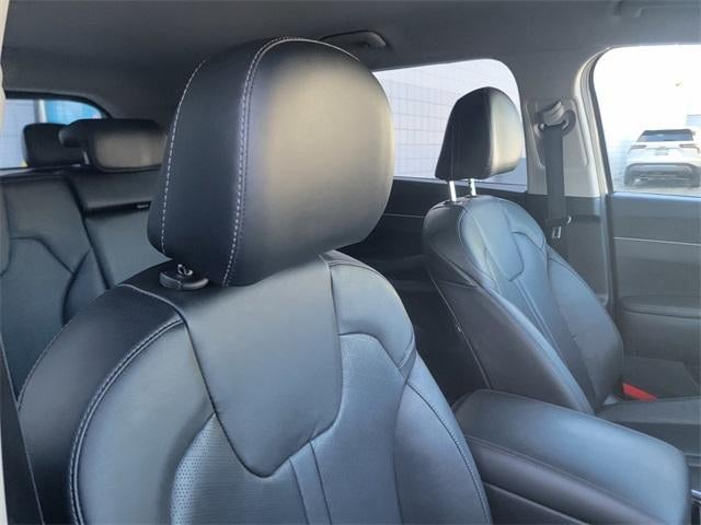 2022 Kia Sorento S FWD