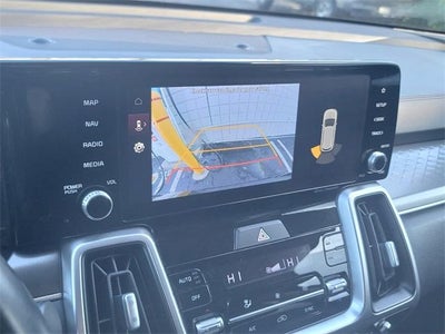 2022 Kia Sorento S FWD