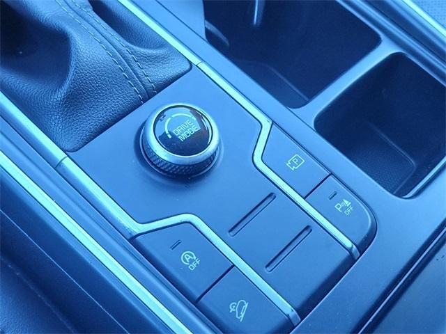 2022 Kia Sorento S FWD