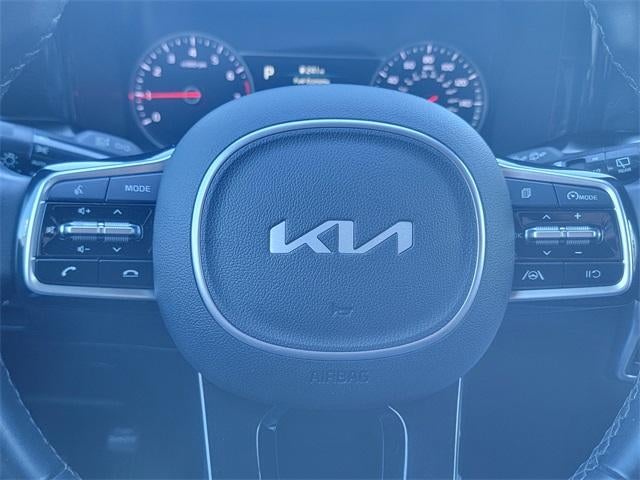 2022 Kia Sorento S FWD