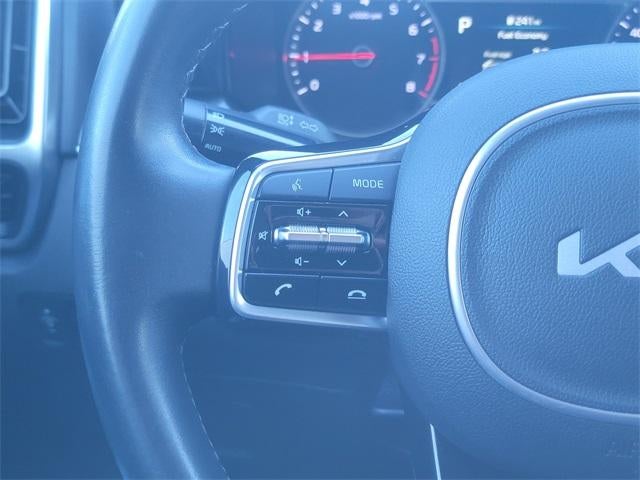 2022 Kia Sorento S FWD
