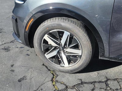 2022 Kia Sorento S FWD