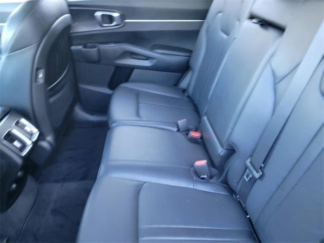 2022 Kia Sorento S FWD