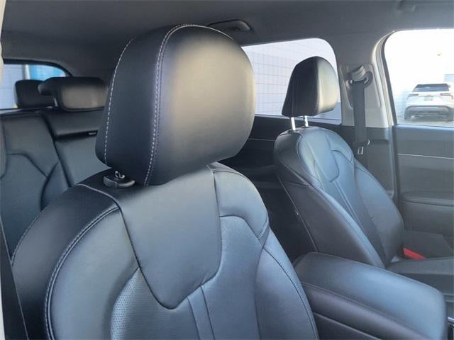 2022 Kia Sorento S FWD