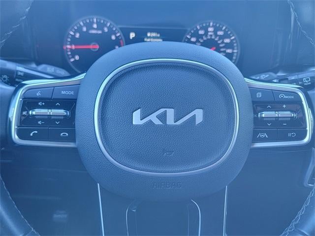 2022 Kia Sorento S FWD