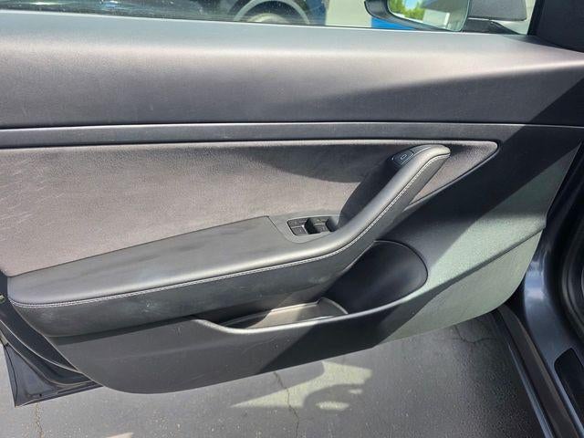 2021 Tesla Model 3 Base