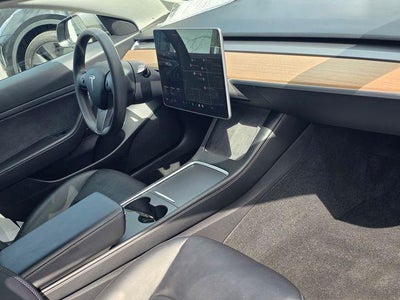 2021 Tesla Model 3 Base