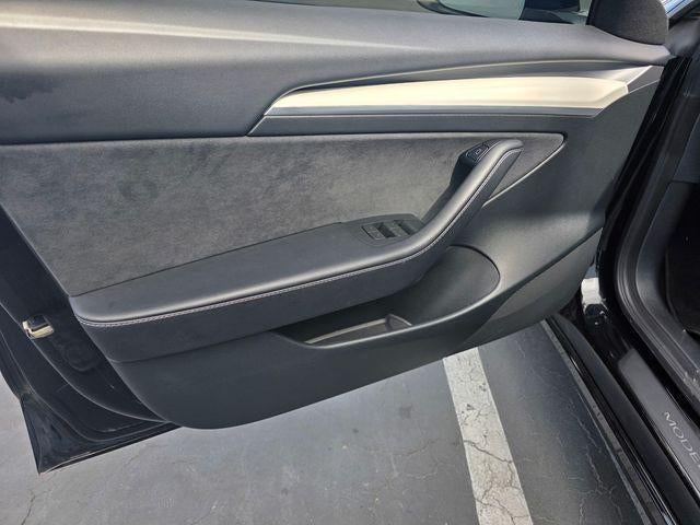 2023 Tesla Model 3 RWD