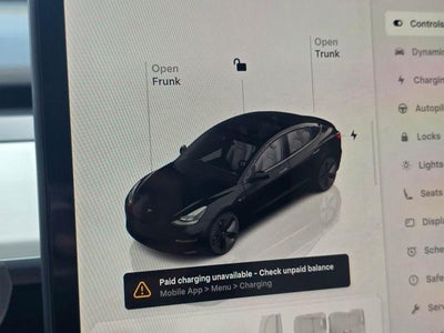 2023 Tesla Model 3 RWD