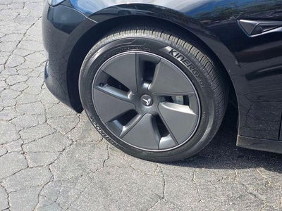 2023 Tesla Model 3 RWD