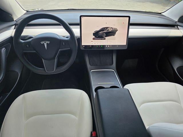 2023 Tesla Model 3 RWD