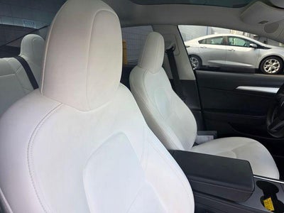 2023 Tesla Model 3 RWD