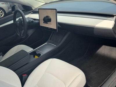 2023 Tesla Model 3 RWD