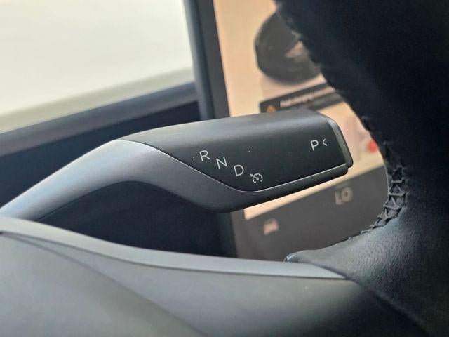 2023 Tesla Model 3 RWD