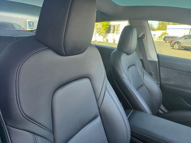 2023 Tesla Model 3 RWD