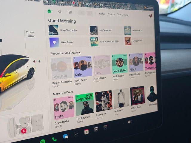 2023 Tesla Model 3 RWD