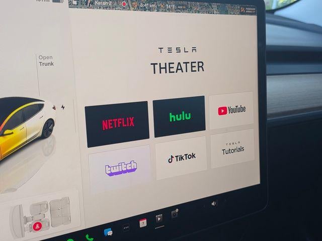 2023 Tesla Model 3 RWD