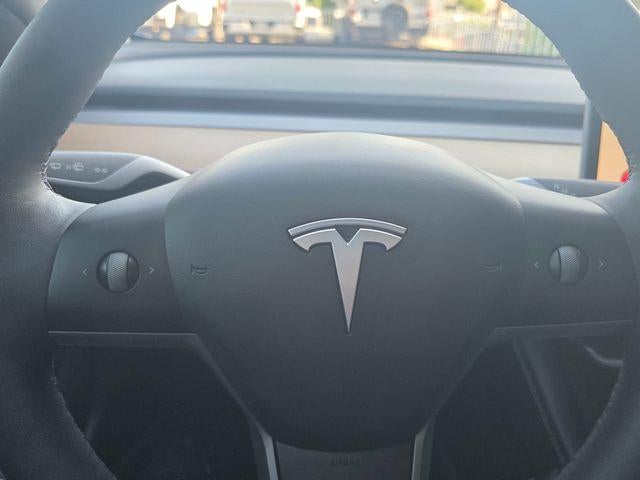2023 Tesla Model 3 RWD