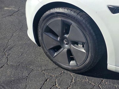 2023 Tesla Model 3 RWD