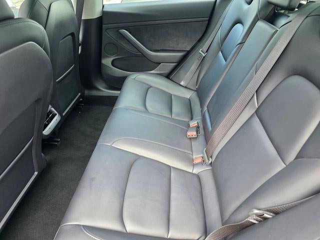 2023 Tesla Model 3 RWD