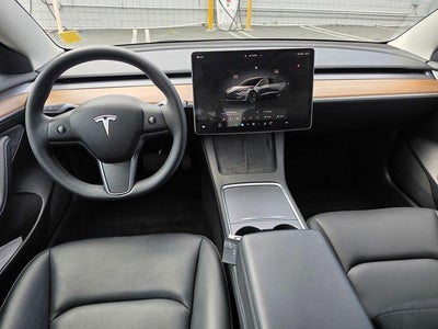 2023 Tesla Model 3 RWD
