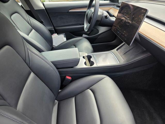 2023 Tesla Model 3 RWD