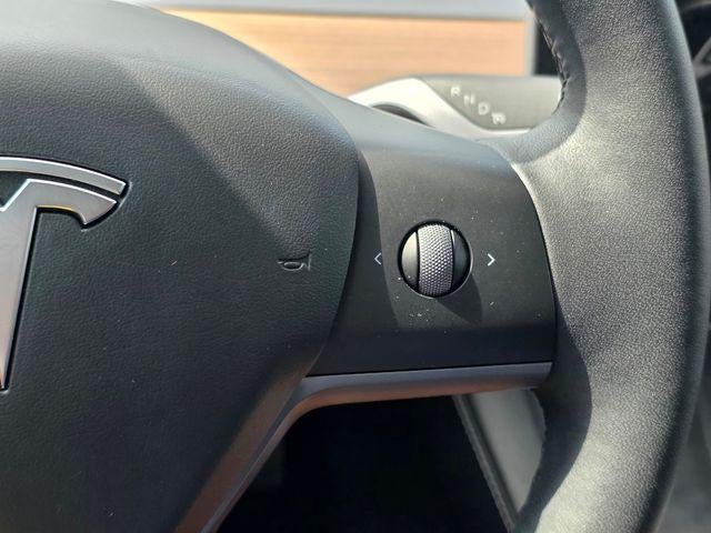 2023 Tesla Model 3 RWD
