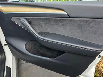 2023 Tesla Model Y Long Range AWD