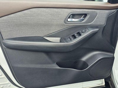 2021 Nissan Rogue FWD SV