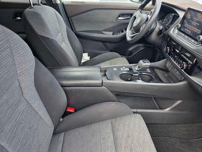 2021 Nissan Rogue FWD SV