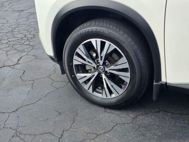 2021 Nissan Rogue FWD SV