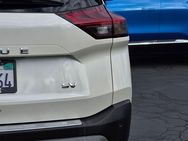 2021 Nissan Rogue FWD SV