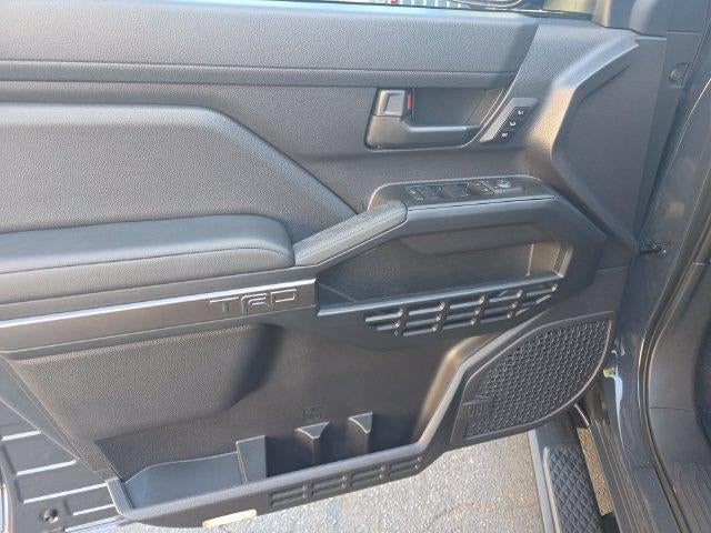 2026 Toyota 4Runner SR5 4WD (GS)