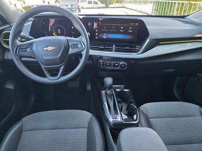 2025 Chevrolet Trax FWD 4dr LT