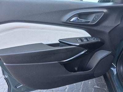 2025 Chevrolet Trax FWD 4dr LT