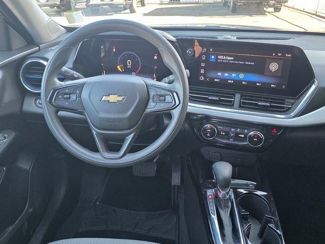 2025 Chevrolet Trax FWD 4dr LT
