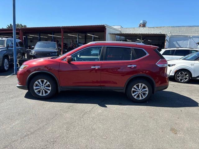 2016 Nissan Rogue FWD 4dr SV